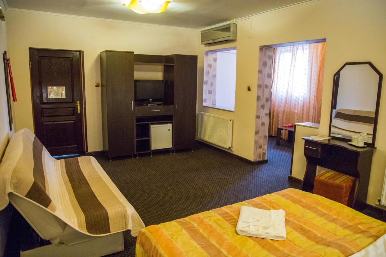 Отель Motel Davios Тыргу-Жиу-21