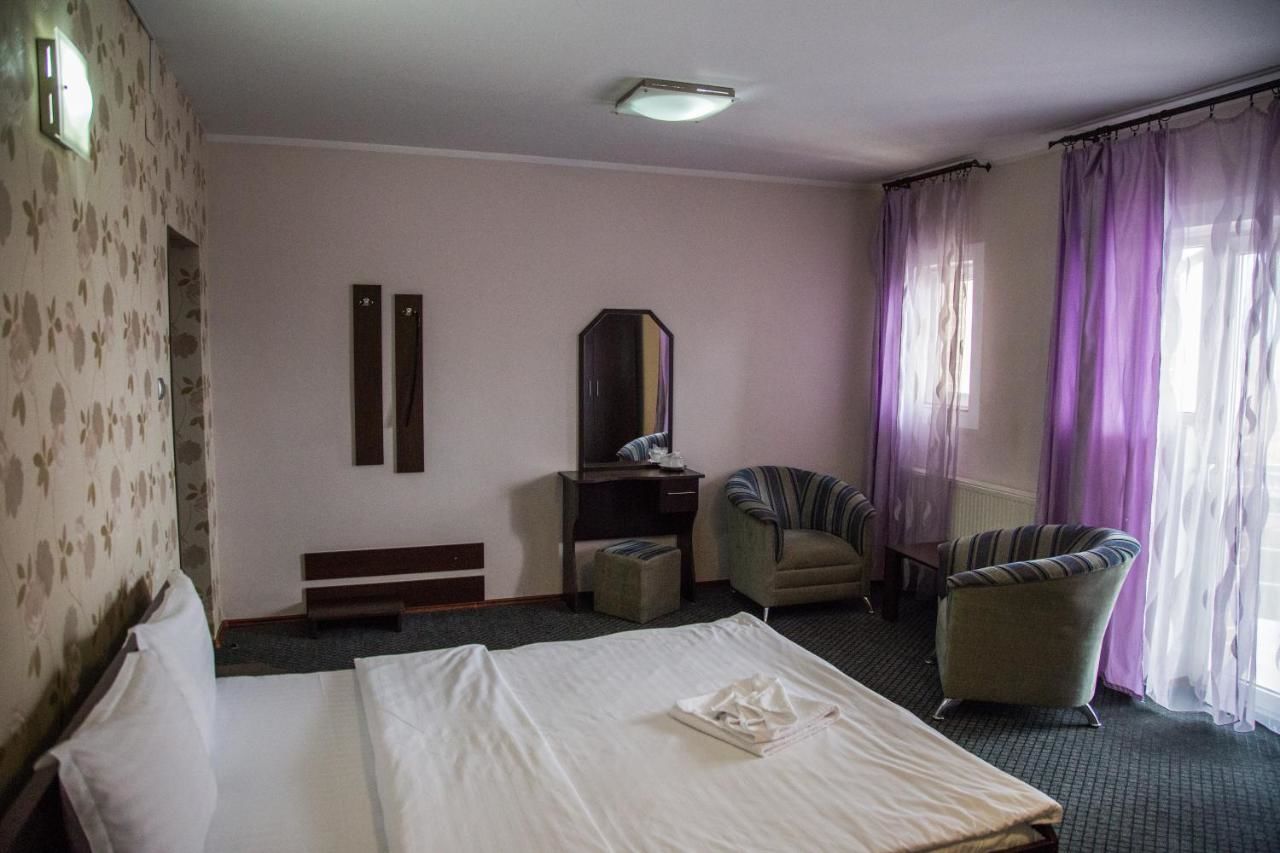 Отель Motel Davios Тыргу-Жиу-35