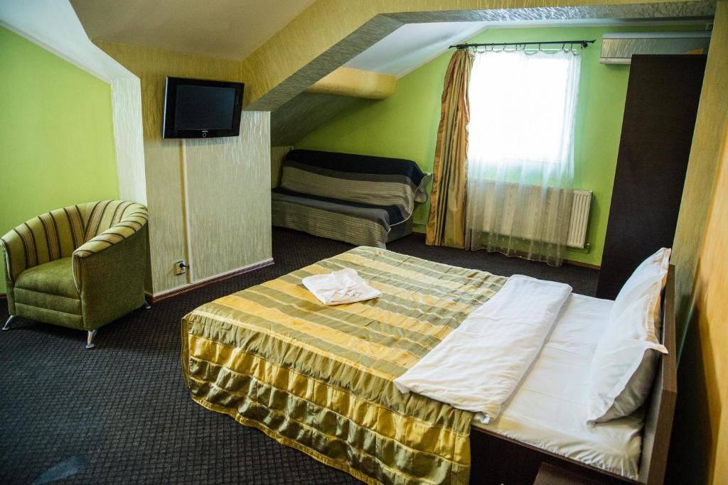 Отель Motel Davios Тыргу-Жиу